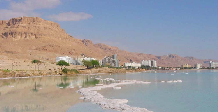 Эйн-Бокек - курорт на Мертвом море