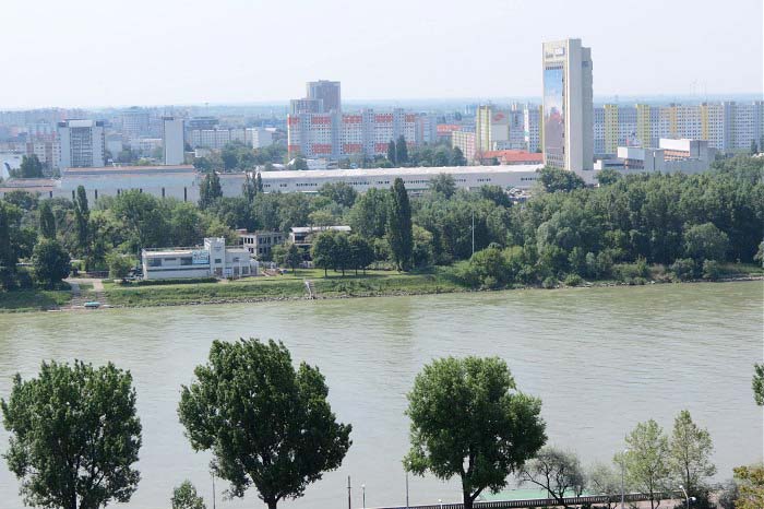 район на другом берегу Дуная
