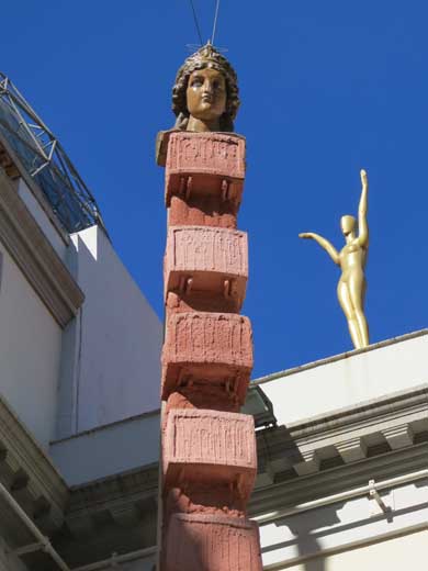 скульптура Вольфа Фостеля