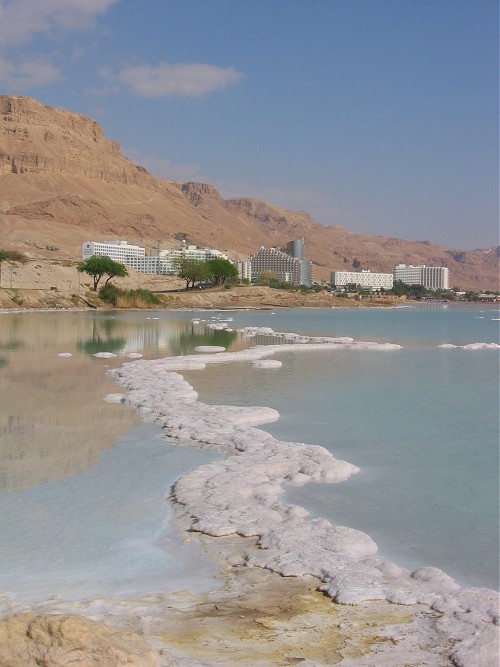 Эйн-Бокек — курорт на Мертвом море