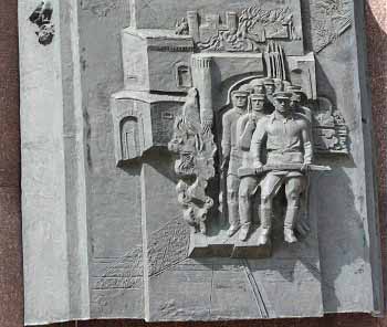Памятник Пограничникам, фрагмент