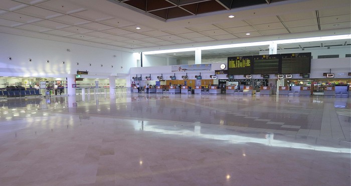 зал аэропорта Лансароте