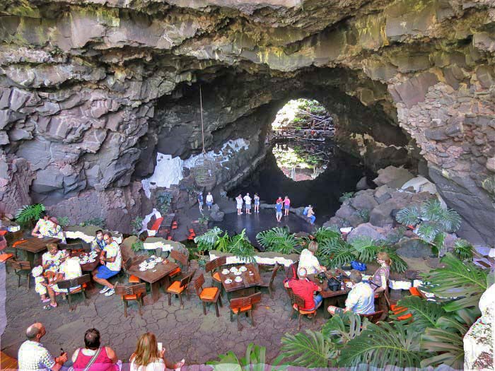 грот пещеры Jameos del Agua